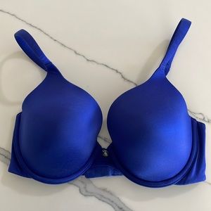Victoria’s Secret bra 32D